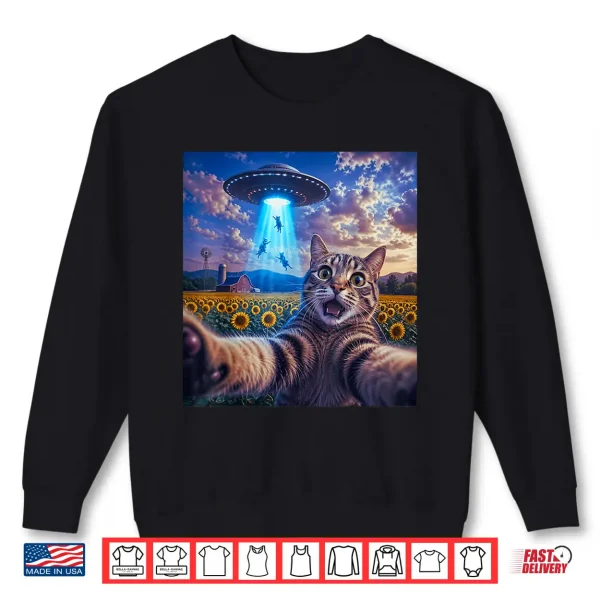 Sweatshirt Cat Selfie with Alien UFO Funny Cat Gifts for Men Women Kid Shirt