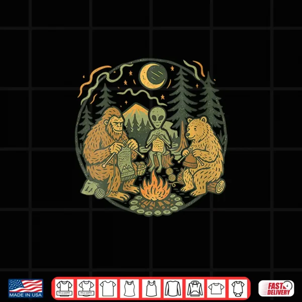 Design Campfire Knitting Friends Retro Bigfoot Alien Bear Knitting Shirt
