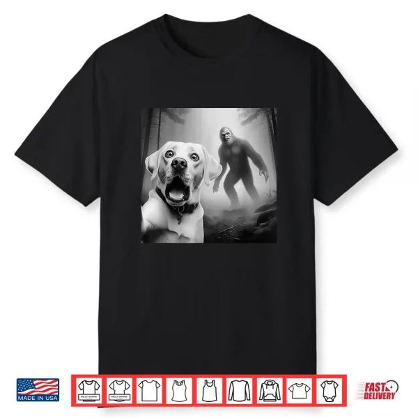 Funny Labrador Retriever Selfie With Bigfoot Sasquatch Shirt