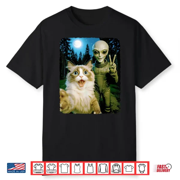 Funny Surprised Ragdoll Cat Selfie With Alien Peace Sign Art Shirt