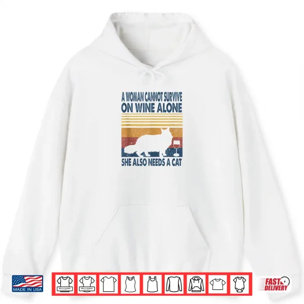 Hoodie A Women On Wine And She Needs A Cat Maine Coon Kitten Lover Shirt