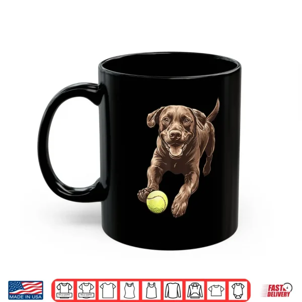 Mug Brown Labrador chasing ball Shirt