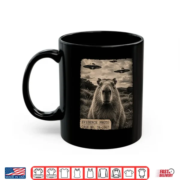 Mug Funny Capybara Graphic Tee Alien UFO Vintage Shirt