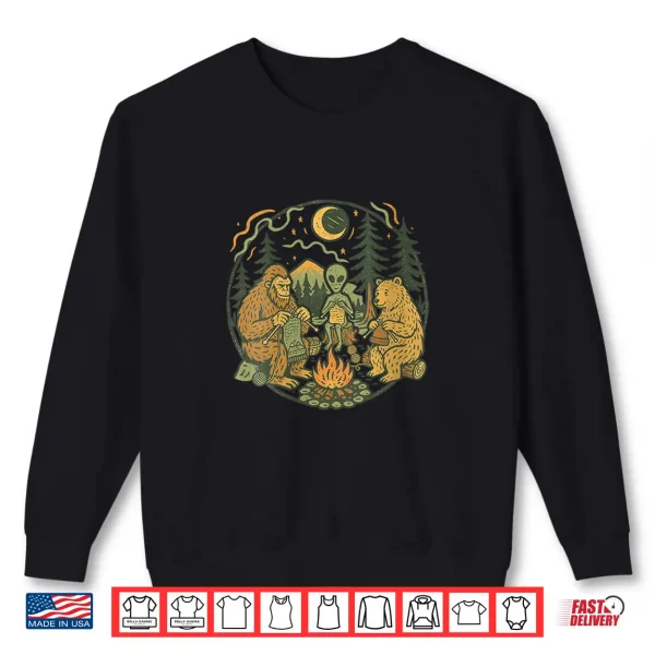 Sweatshirt Campfire Knitting Friends Retro Bigfoot Alien Bear Knitting Shirt
