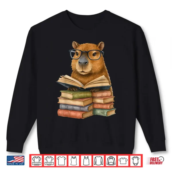 Sweatshirt Cute Capybara Reading Books Funny Animal Capybara Bookworms Shirt