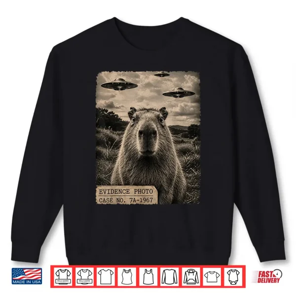 Sweatshirt Funny Capybara Graphic Tee Alien UFO Vintage Shirt