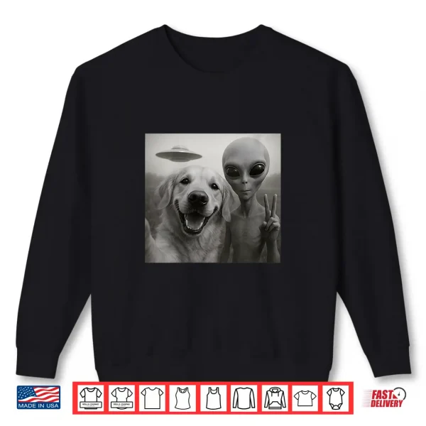 Sweatshirt Golden Retriever Dog UFO Alien Cute Selfie Shirt