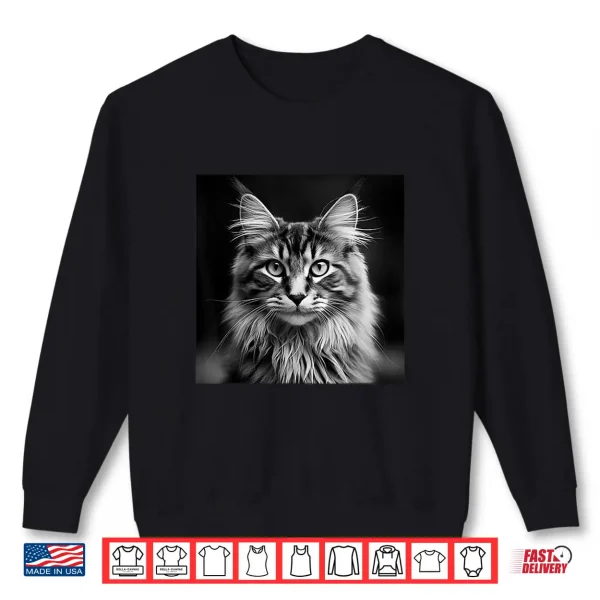 Sweatshirt Maine Coon Cat Cinematic Black And White Photography Shirt