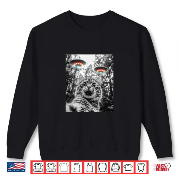 Sweatshirt Maine Coon Cat Selfie With Alien UFO Men Women Kids Shirt