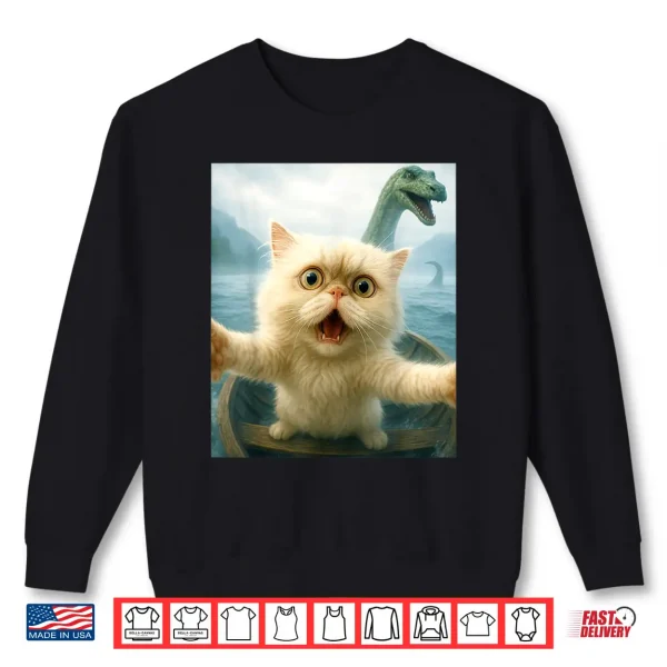 Sweatshirt Scared Selfie Persian Cat Chased By Loch Ness Monster Nessie Shirt